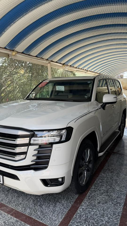 السلام عليكم للبيع لاندكروز 2024 ضمان شركه ساز رقم اربيل انكليزي تريد تحويل وكاله شنو اليعجبك ماشيه 12 الف حقيقي بشرط ع الفحص حته الدهن تبدل مجاني بشركه ساز السياره كفاله من كلشي أخت الزيرو كفاله ضربه وصبغ وتبديل وبارد وشخوط وحتا الرصعات سياره شرط كارتون واحله من الصور محرك توين تيربو مواصفاته معروفه ماحاجه اذكرهن شاشات تطبيق شاشه جبيره وباقي المواصفات معروفه عنوان السياره البصره سعر 725$ للأستفسار ***********
