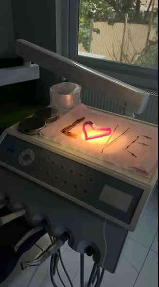 سلام عليكم…
 طبيبة أسنان وأشتغل حاليًا على بحث عن الطقم الجزئي المتحرك، وتتوفر مقاعد لحالات أعالجها مجانًا وبسرية تامة دون ذكر أي معلومات شخصية.

ويوجد علاج مجاني لمختلف مشاكل الأسنان، بكل أمانة ودقّة وتحت اشراف أطباء أختصاص بكل حاله مرضيه ، وشغلي منشور مع شرح مفصل على صفحتي الشخصية  حتى تشوفون النتائج بنفسكم.

📍 بغداد – شارع مطار بغداد – مستشفى البيان
📞 ***********

إذا محتاج تعويض الأسنان المفقوده ، تنظيف وتبيض الأسنان ، حشوات تجميليه بيضاء  قلع أو أي علاج…
أهلاً وسهلاً، وتشرفني ثقتكم
