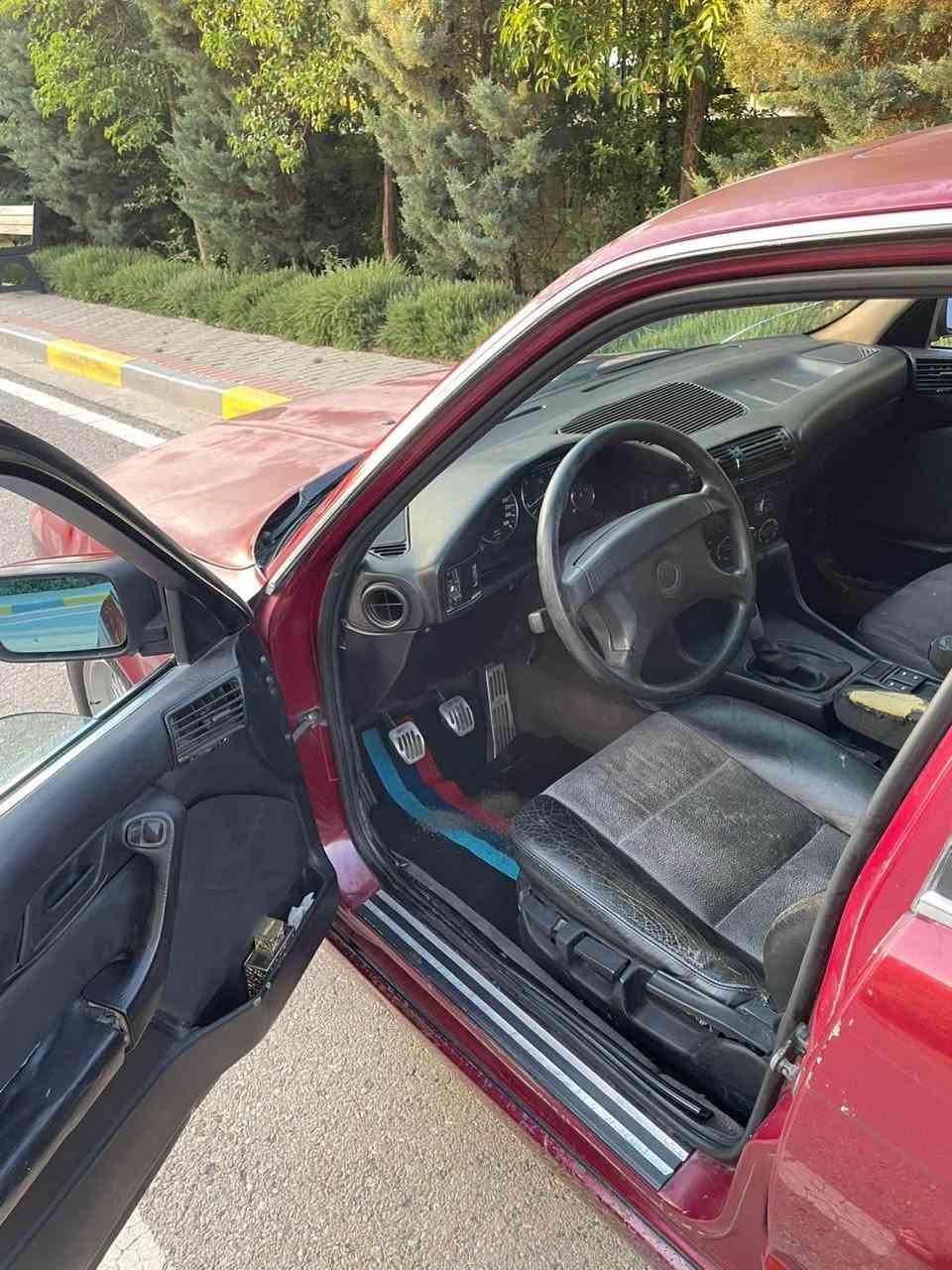 bmw e34 1989
bmw 528 
گئىرعادی تەبریت سلايت abs 
سەنەوی تازە رەقەم تاز ە
گئرو کلاجی تازە 
مەکینەی تازەی اورپی ٥۲۸ سەقەر 
4 تايه ي تازەی بۆ بەستراوە 
دوو جام کارەبا 
کارەبای مەزبوتە هە موو گیانی
هۆکە صالەنصای اورپی بۆ بەستراوە 
سوکانی کراوە بە ۱۹۹۳
دەعامي لايتي بيلادي اورپي بۆ بەستراوە
پانکەی کارەبای بەستراوە 
بئ دەعم سه قفو بونيت سنوق بۆیاخ نیە 
تئبینی /سەقفو بۆنیت کال بۆتەوە 
٠۷۷٠٥٤٥٤۳٤٤  
بۆ زانیاری زیاتر تئل بکە 
وەتس اپ لە ئەو رەقەمەیە السليمانية, العراق


**إذا كنت صاحب هذا الإعلان وتريد حذفه لأي سبب، رجاءا أرسل رسالة إلى الدعم الفني**