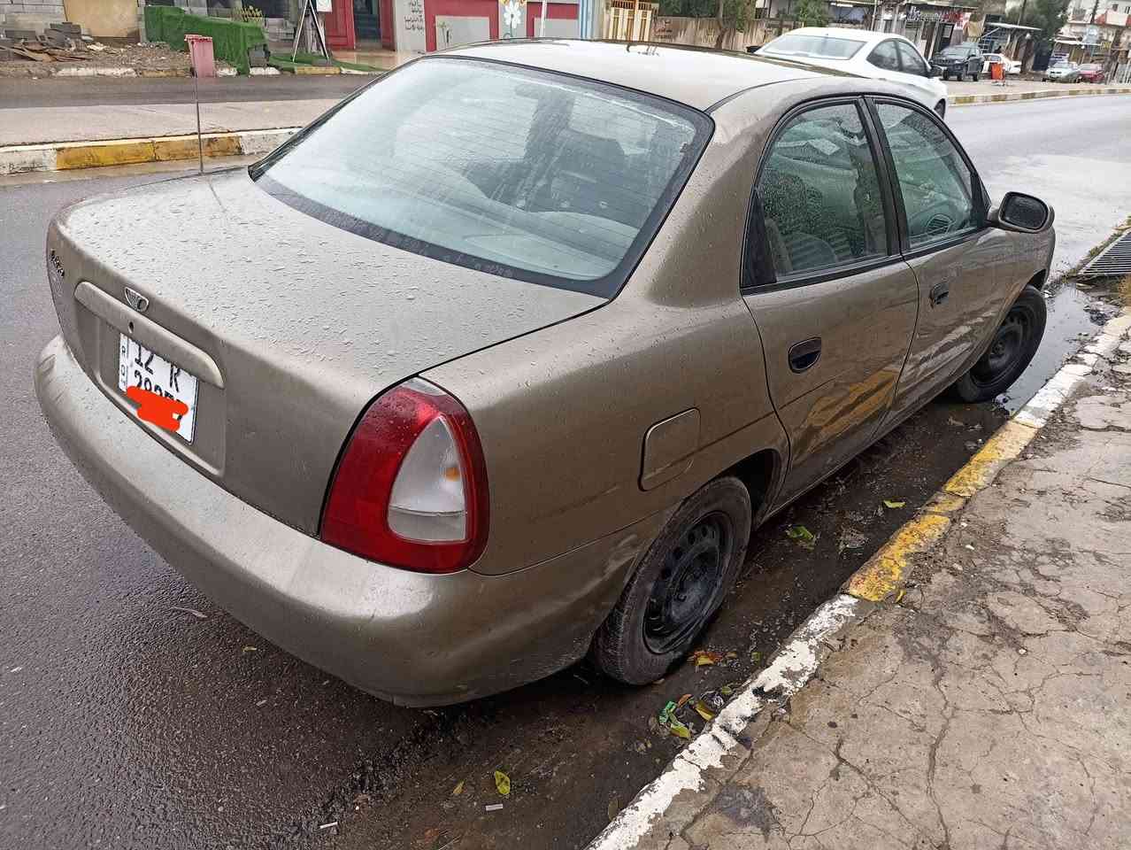 دايو نوبرا موديل ١٩٩٦رقم وهزه جديد كابون بيها مكينه كير طخم وتايرات نضيف جامات كهرب قفل مركزي مطوز بوند علمود الهزه شواصي وتكم شرط بدون حادث سعرها ٣٧وبيها مجال للشراي ***********موصل جانب الايسر الشراي يتصل او يراسل واتساب
