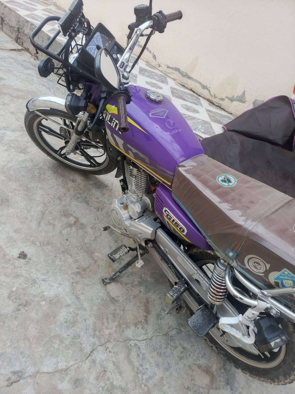 سيفان  موديل 2023 مستخدم شهر السعر 680 وحياكم للاتصال على هذا الرقم مكاني قريه البو طعمه ***********
