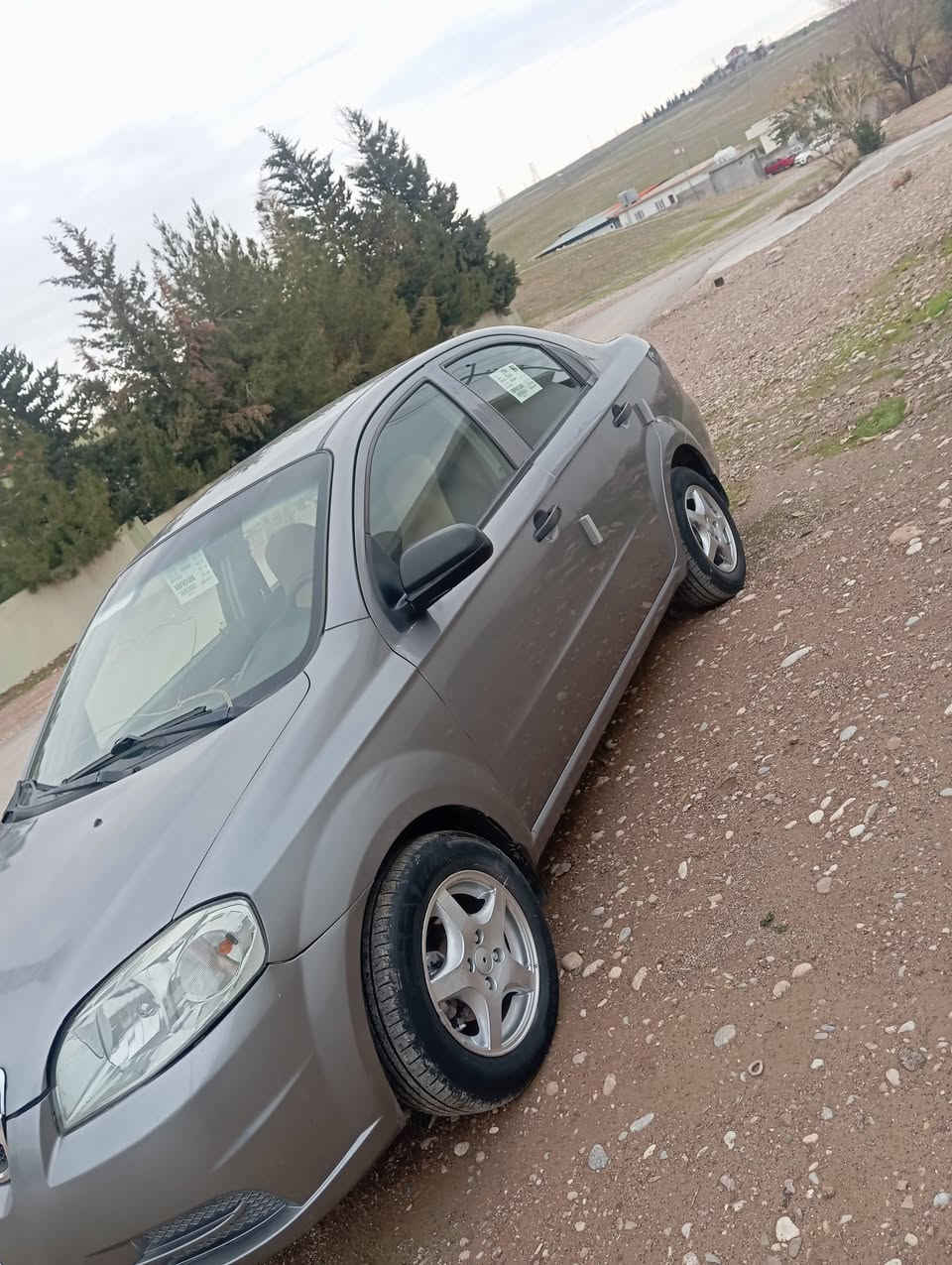 افيوو موديل 2010دوو بارجه و نيف بخ بي ليدان سياره زور جوانه سعر 61بيجه ك مجال ***********واستاب فايبه ر
