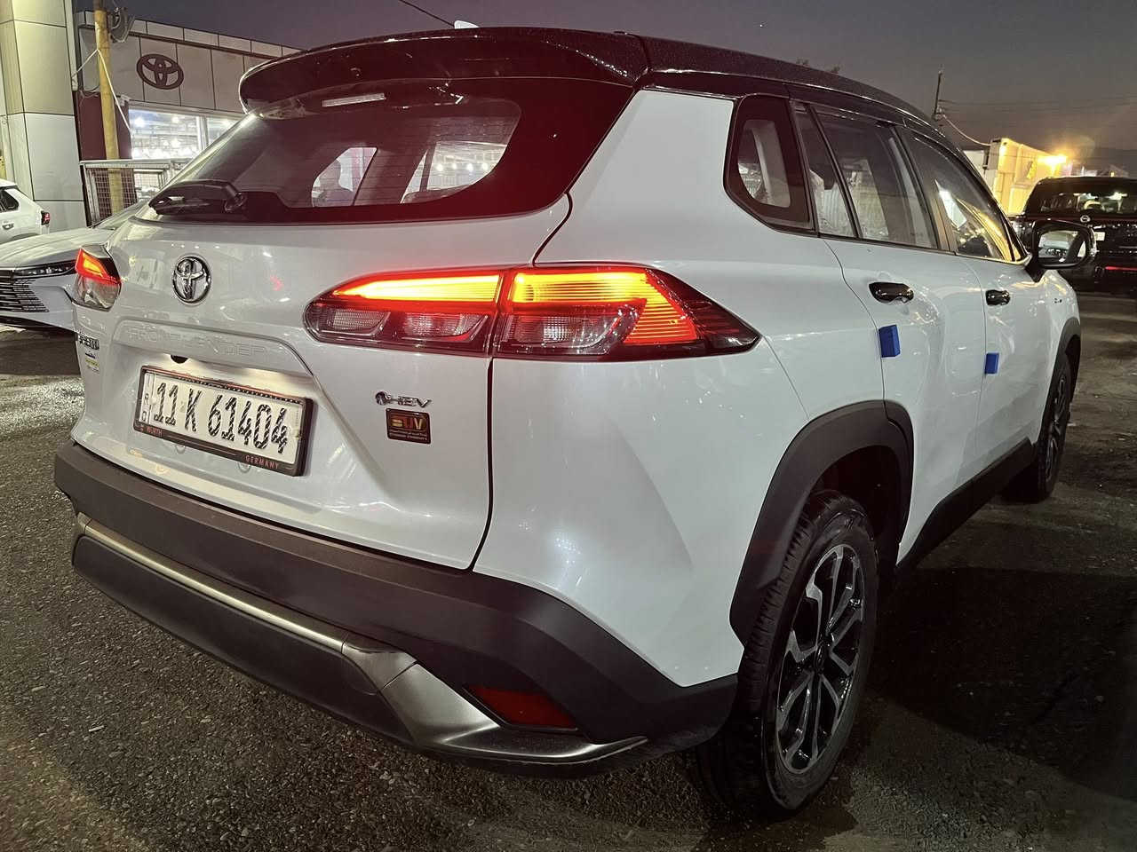 شركة روعة المحتسب 🚘   
فرونت لاندر S 2025  تو كلر 
ماشيه 12 الف كم 
  جلداسود – بصمة  – كرسي كهربائي 
رادار – تحكمات ستيرن– هاندبريك بصمه
 تحديد مسار   اناره Led اوتو هولد 
فتحه سقف رادار امامي 
مانع انزلاق مودات قياده 
صندوك كهرباء 
محرك هايبرد    
لمعرفة السعر 📞 اضغط رقم (1) بالتعليقات  📍 العنوان: معارض البياع – شارع الوسط  📱 الأرقام: *********** / *********** #روعة_المحتسب #هونداي_كريتا #كريتا_2024 #سيارات_العراق #معرض_سيارات #سيارات_زيرو #فول_مواصفات #بانوراما 
#بيع_وشراء_السيارات
