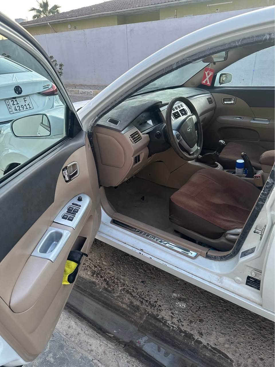 سلام عليكم A5نضيفه مديل 2013شرط سنويه هزه جديد صدر كامل تبريد ثلج شرط محرك وكير تيارات معقوله سنتلوك قفل مركزي كهرباى مامل شغال شاشه ايباد و كامره وتحكم استرين سياره بحاله جديد بطاقه بانزين بيها باب سايق صبغ بس موجود سعر 55بي مجال بسيط *********** كركوك, العراق
