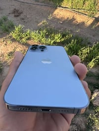 ايفون 13برو ماكس ذاكره 256 بطاريه 94 شخط مابي لون بحري مثل ماموضح بصور...