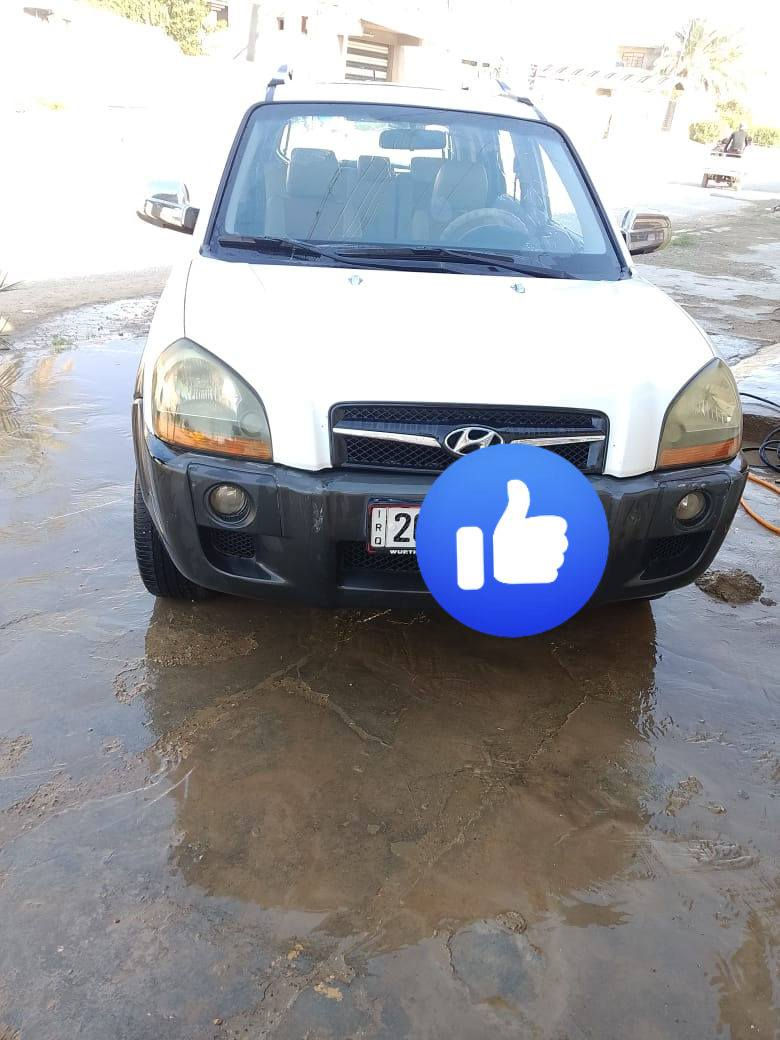 سلام عليكم توسان  2009 كلين للبيع ١٣٥بي مجال ***********
