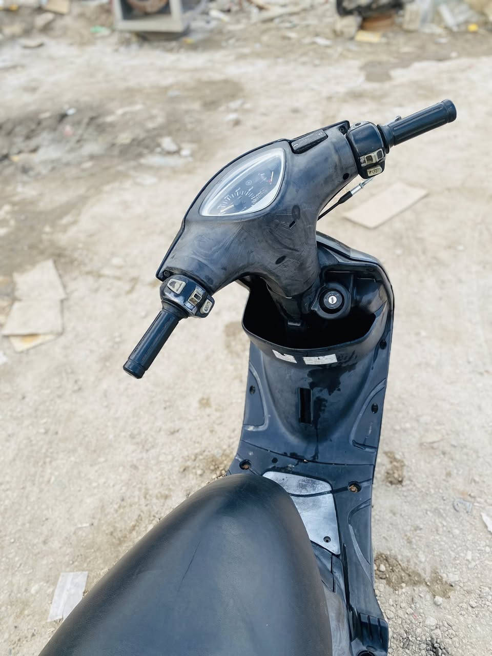 لسلام عليكم دراجه ماكس عدله بلاديه مال واحد متوازي سلف  وكابريته بلادي كفرات مكينه كله ختم واحد 
مكاني حله ابي غرق
سعر خاص 
***********
