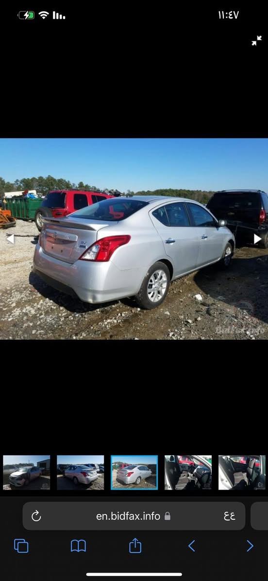 السلام عليكم نسيان فيرسا١٨ sv  نصفيه وجديده حادثه جاملغ مواصفات شاشه كامره مثبت سرعه مانع انزلاق والسياره خير من الله 
مراوس فقط شعندك دزلي 
***********
