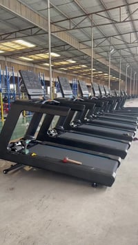 معدات رياضية • تردميل • سبين بايك