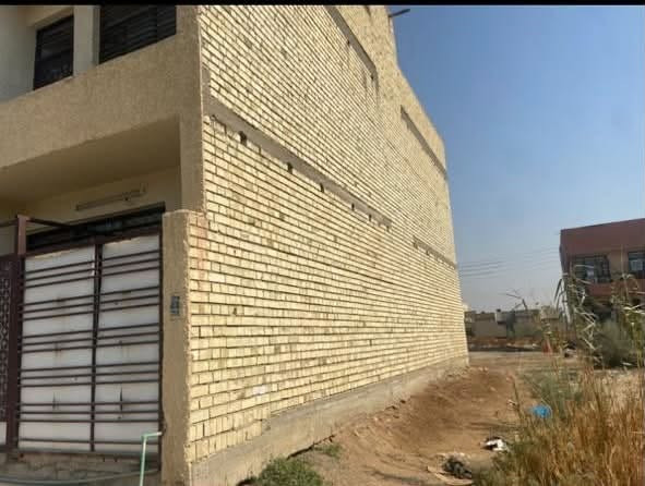 🏡 للبيع – منزل جاهز للسكن

📍 الموقع: حي الجزيرة، مقابل باب الجزيرة الأولى.

🔹 مواصفات المنزل:

* المساحة: 56 م²
* الواجهة: 4 م
* النزال: 14 م
* طابقان
* غرفتا نوم
* صالة
* مطبخ
* حمامان
* جاهز للسكن مباشرة

📄 السند:

* طابو صرف زراعي
* سند (25)
* السند باسمي

💰 السعر: 80,000,000 دينار عراقي (قابل للتفاوض بالمعقول).

للاستفسار أو المعاينة، يرجى التواصل على الخاص أو الاتصال.
***********
