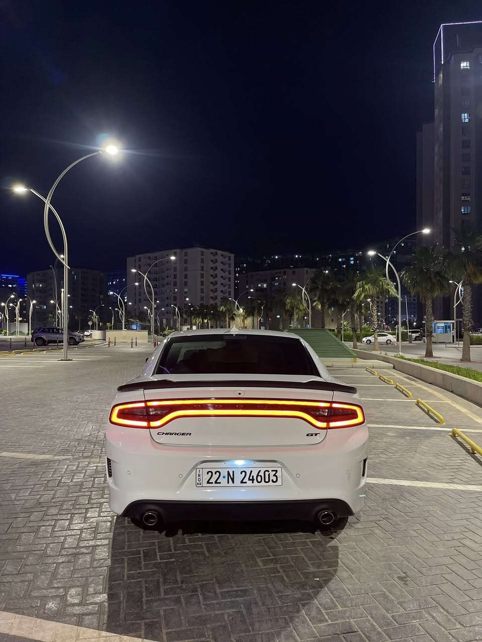 سلام عليكم . دوج جارجر ٢٠٢٢ GT مواصفات Orange سياره فول بس بدون فطع كشن شامو كشنات كهرباي كشنات حار و بارد سياره كلش حلو سياره مابي نقص جاهز سياره افلنج SRT شاشه كبيره حادص سياره ٣ قطع امامي جملغ.بونت.جملغ ارباك طاك ماشي سياره ٤١ مايل سياره باسمي تحويل وكاله نفسي اليوم / مكان سياره اربيل رقم تلفون 📞 
0750-777-63-31
0783-445-63-31
