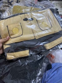 ملابس شي ان + اوربي تصفية ابيع شلعة 125 قطعة بسعر 250 الاف القطعة بـ 2...