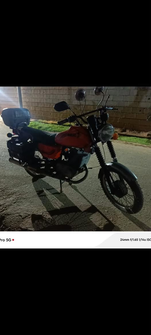 امزت 82للبيع
السعر 600وبيهة مجال حگ الجيه
      مكاني دياله العضيم ***********
