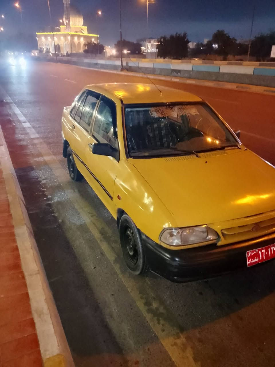 السلام عليكم سايبه 2012 تخم تاير صدر حلوو مكينه زينه كهربائيه كلهن شغاله سياره مال شغل مكانه بغداد الحريه السعر 9 وبيه مجال قليل كلش *********** سنويه عضم عاج راعيه ما اندله اتعهد سرقات وعشائر
