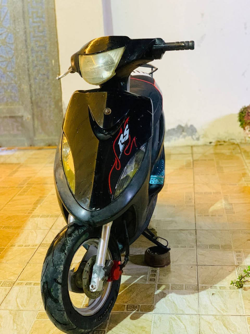 ماكس عدله ياباني .
شلعه ومعدل ونعومه .
سلف وهندر وكهربائيات كله شغالة .
السعر/400
حله مركز المدينة .
***********
