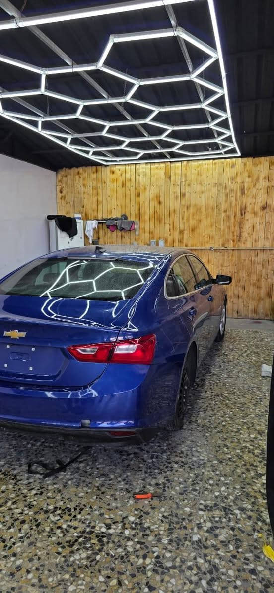 سلام عليكم ماليبو مديل 23 سياره بدون رقام مكينه وكير بل كارتون سياره ماشيه50 ميل مكينه 4 سلندر سعره 110 وبيه مجال مكان بصره طويسه ***********
