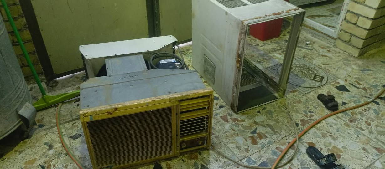 مكيف 2طن للبيع شغال بارد ثلج سعر 150الف مكان دوره شارع ستين ***********
