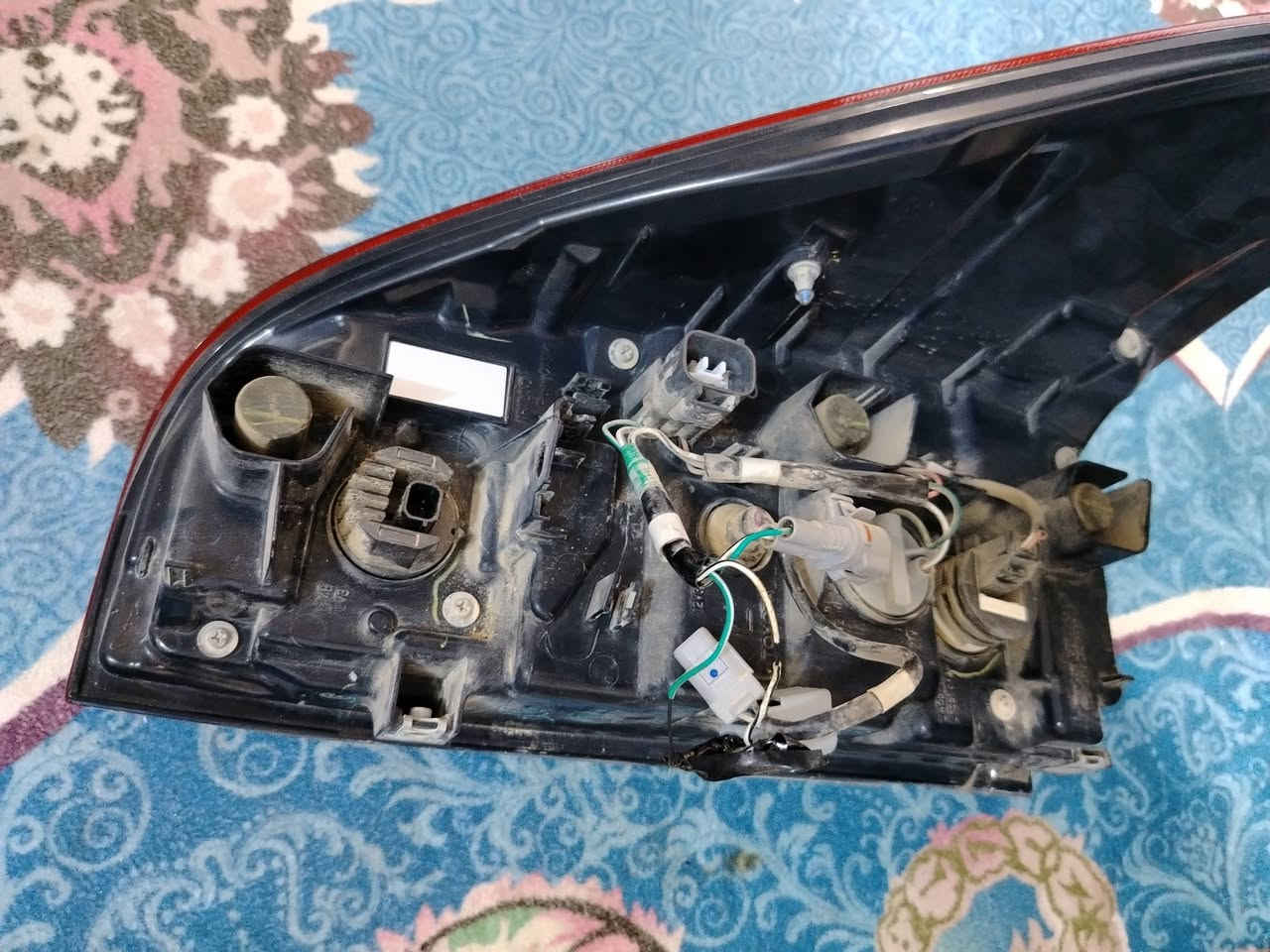 السلام عليكم ورحمة الله وبركات. من رخصة  مدير الكروب  هذا بك لايت هايلوكس  موديل. 22. للبيع بي. ضرر بسيط. الجام  مالتة  صفحت  اليسار   السعر 60 الف بي مجال بسيط. عنوان ديالى بعقوبه. ***********
