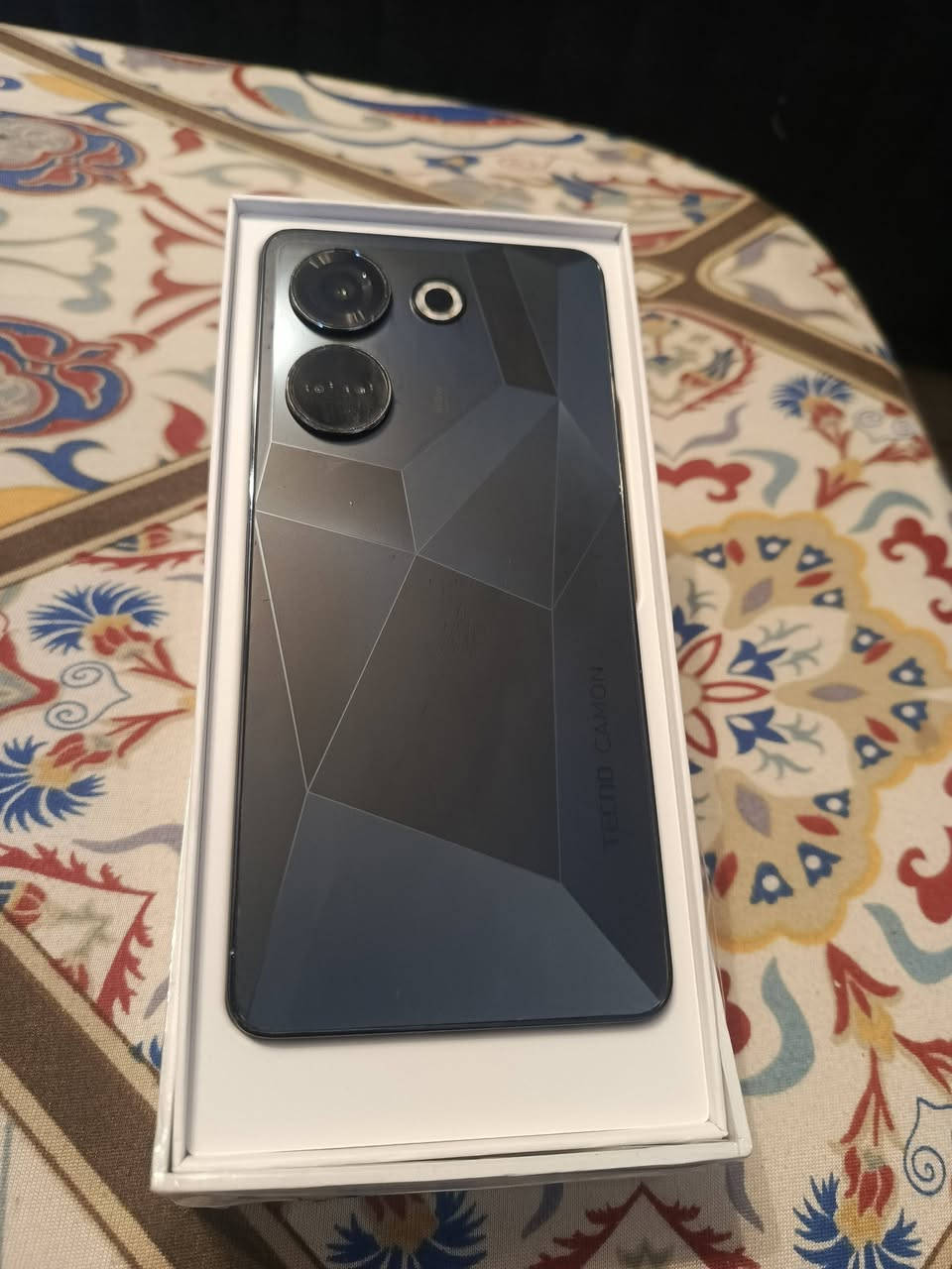 تكنو كامون 20 برو ذاكرة 256 
نضيف لا عطل ولا تصليح فقط كارتون وياه بدون غراض السعر 140 
مكاني الحسينية


**إذا كنت صاحب هذا الإعلان وتريد حذفه لأي سبب، رجاءا أرسل رسالة إلى الدعم الفني**