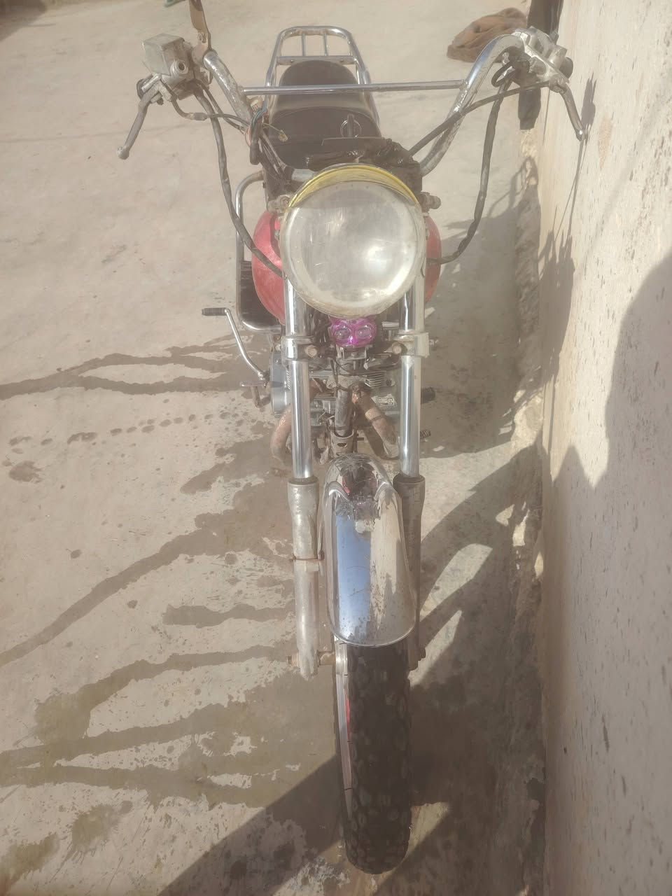 دراجه تايموته موديل 2015 محرك مامفتوح شرط السعر 400وبيه مجال هواي هذا  رقمي ولشراي يتصل عليه وبيه خير ويدلل *********** مكان بين الشطره والغراف
