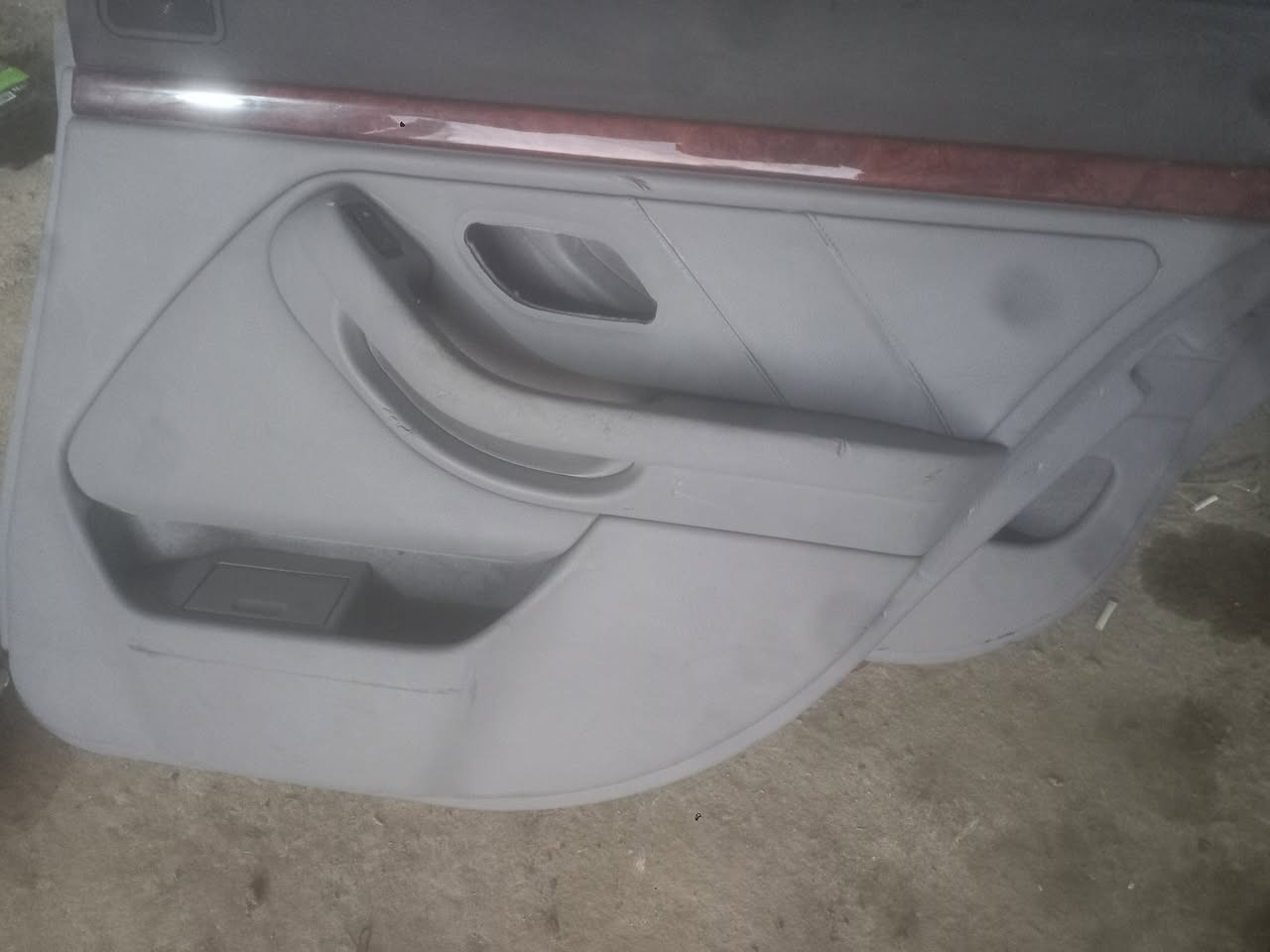 متوفر للبيع كشنات + بطاين صقر لاتصال ***********وتساب السعر خاص لأسعار مناسبه
