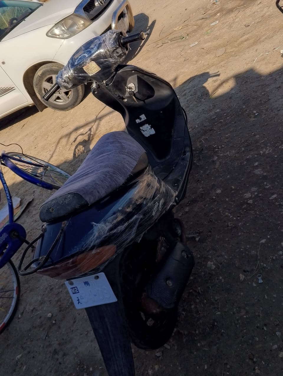 السلام عليكم دراجة سازوكي شغاله نكره اي نقص مابيه كهربائيات شغاله السعر 125 وبيه مجال مكينه ناعمه مكان بابل المسيب رقمي ***********
