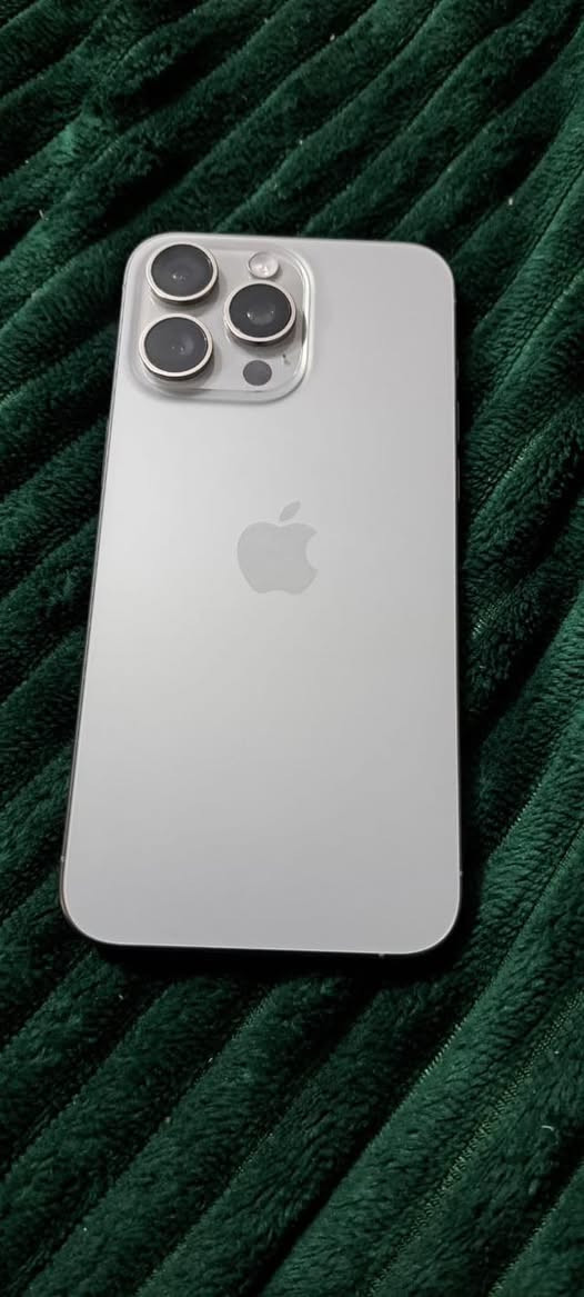 السلام عليكم
ايفون 15 برو ماكس 

ماستر نموذج M 

كامل ملحقات

ذاكرة / 256

بطاريه / 95 

عدد دورات الشحن /233

الجهاز / مكفول عل فحص شخط مابي واستخدام شخصي

المكان / بغداد الحسينية

السعر / 1100


**إذا كنت صاحب هذا الإعلان وتريد حذفه لأي سبب، رجاءا أرسل رسالة إلى الدعم الفني**