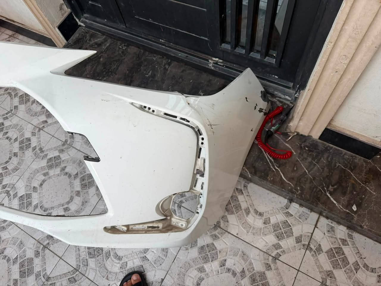 سلام عليكم الدعامية مال كوريلا موديل 25 بها أثر شخط ما بها كل فطر إعدادي كورولا فارغ مكانها بغداد***********
