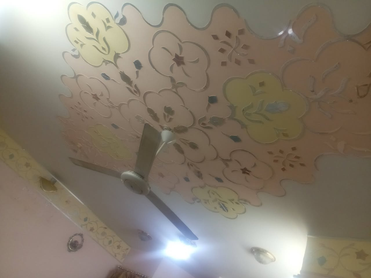 🏛️  دار سكني للإيجار 
  🏛️
____
🔰 الموقع  ام الخيل الأولى  ➡️
----------------------------------------
🔳 طابو  
🔳 المساحه ٢٠٠ م
-----------------------------
💎 تفاصيل البيت 💎  طابقين
____

🔹   ٣ غرف نوم  ▶️
🔹. ٢ صاله ▶️
🔹استقبال ▶️
🔹مطبخ  ▶️
🔹مجاميع صحيه داخليه وخارجيه بالطابق الثاني ▶️
🔹سطح ▶️
🔹كراج ▶️

--------------------------------

للأستفسار أكثر مراسلة الصفحه اول الاتصال على الأرقام
___________     ____________
📲*********** واتساب اتصال  
📲*********** واتساب اتصال 
___________     ____________

او زيارة موقعنا (( ام الخيل الأولى سوق العصري مجاور بيت حواء متواجدين من الساعه 🕒 3️⃣ عصرآ إلى الساعه 🕘9️⃣ مساءً))
