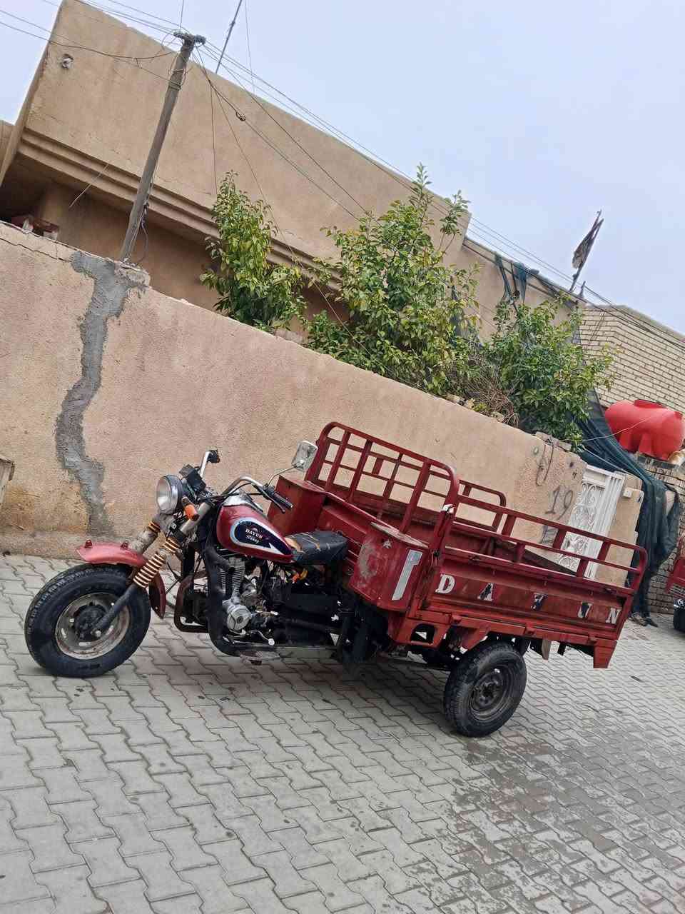 سلام عليكم ستوته للبيع موديل 2016 ستوته خير من الله محرك مكفول من تنقيص وتبخير شاصي  مكفول بس عوزهة ادامه كهربائية باتري جديد من الصبح بلبرد نص هندر ستوته مال شغل ومناسبه للمتعففين المكان بغداد الشعله شارع 60 الدوانم الرقم السعر علا التصال ***********  ولشراي بي خير ويدلل
