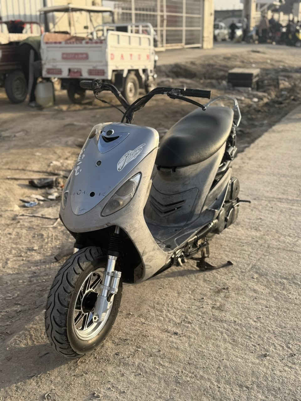 ماكس منغولي دراجه بلاد للبيع مفتوحه فقط ولفاات مكاني حي الفداء 
سعرر ٥٥٠
***********
