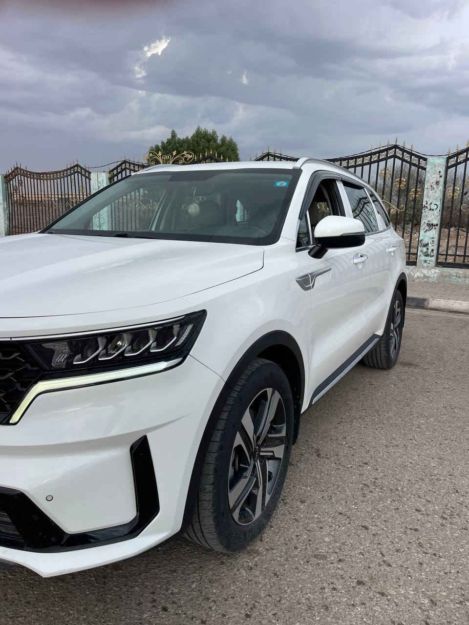 السلام عليكم
كيت سورنتو موديل 2023
وارد خليجي اخت الزيرو 
كفاله عامه ماعده اصبع بارد ب قبق الجنطه 
محرك  6 سلندر  3500
7 راكب 
كير ماوس 
ثلاث قطع تبريد 
7 راكب 
كامرات محيطيه وحساسات 360 درجه 
سايد بريك بصمه 
رقم بغداد انكليزي بأسمي سنويه ل ٢٠٢٨ هزه جديده
ماشيه ٢٨ كيلو وقابل للزياده 
سياره جديده بمعنى الكلمة 
السعر ٢٩٣ وبيها مجال 
للإستفسار ***********
