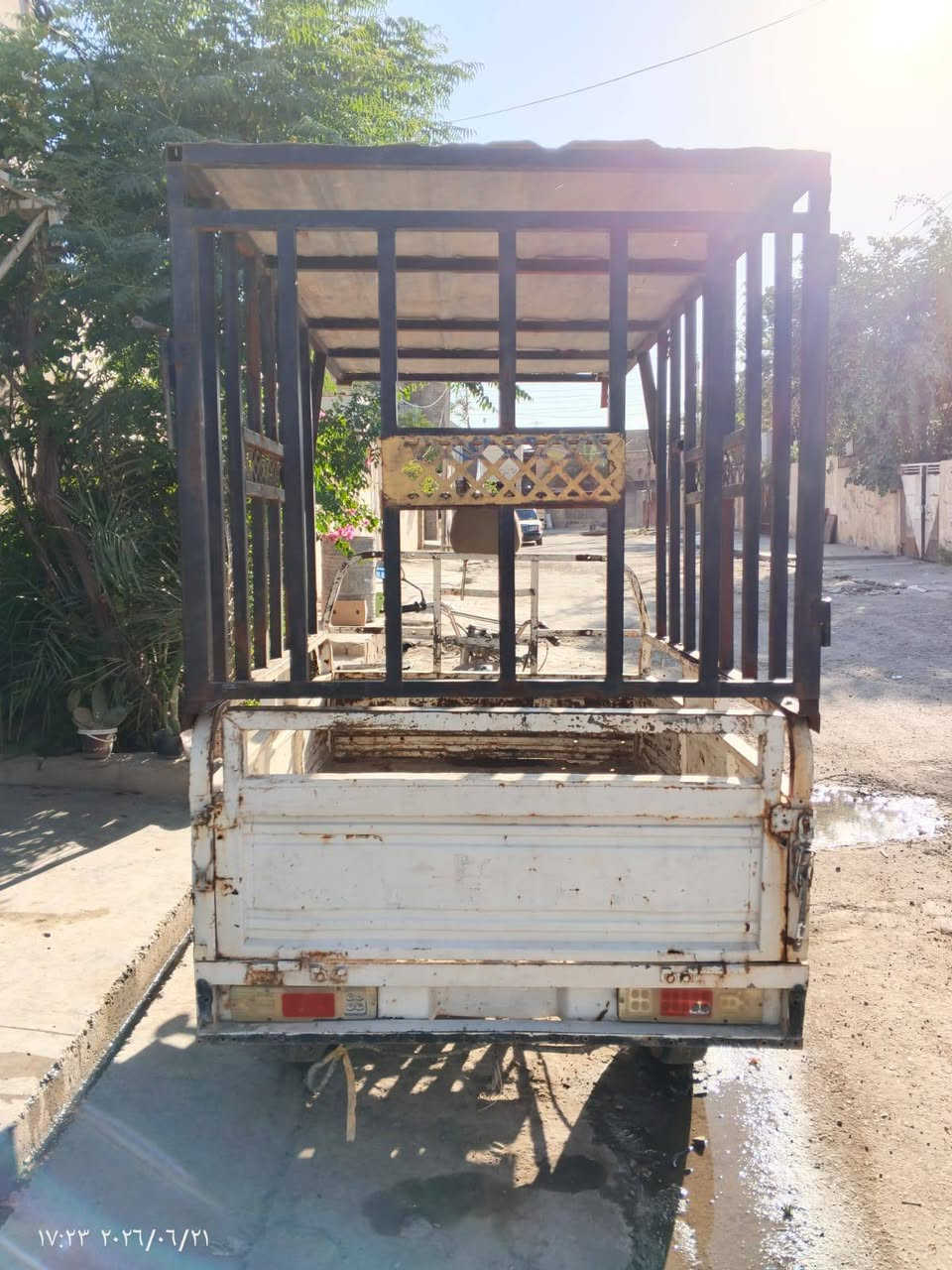 مرحبا شباب هاي ستوته للبيع ستوته هي محجلها وتاير خلفي سبير السعر 550 وبيها مجال للاستفسار الرقم ***********
