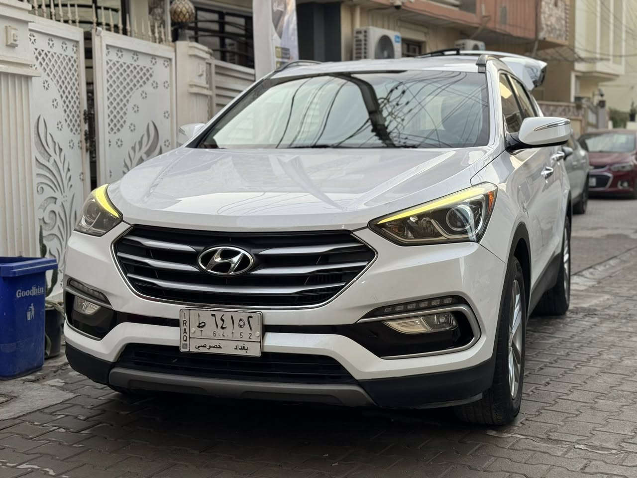 السلام عليكم...   جديده جدا سنتافيا 2018  امريكي حادث  سرقه بابتين فقط
-ماشيه ٧٠ الف حقيقي

بصمة تشغيل 

-بصمة ابواب

-رادار مانع اصطدام 

-ستيرن تدفئة

-ثلاث أنظمة للقيادة

محرك 2000 تيربو

-ظبط كشن وضع قيادة

-تحكم ستيرن جهتين فول 

-شاشة اعطال 

-اشارة ترحيب 

بردات بلاديه

جنطه كهرباء

شاشه وكامره 

داخل صاج

فول تحكمات ستيرن

اشاير مري

كشنات جلد وكهرباء

تدفئه كشنات

 لد امامي خلفي

-خمسة راكب 

- أوتوا هولد

-اشارة نقطة عمياء

السعر   152

وبيها مجال بسيط 
عنواني بغداد سبع ابكار
للأستفسار على الرقم التالي
***********
مكلف بالنشر
