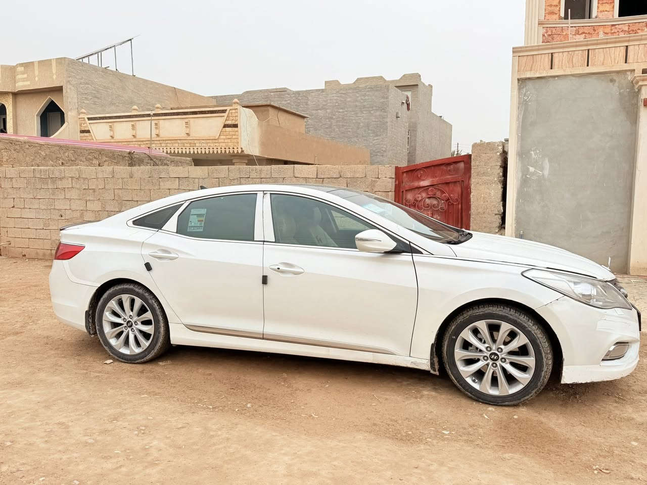 سلام وعليكم أزيز 2014فول مواصفات ضرر قطعه واحده سعر 135 وبيه مجال رقم الهاتف ***********
