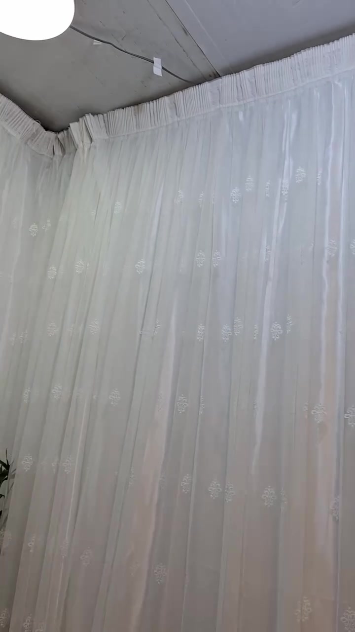 السلام عليكم عيني هاي البرده للبيع كلش نضيفه ابطانه حرير واضحه بالفيديو جبير


**إذا كنت صاحب هذا الإعلان وتريد حذفه لأي سبب، رجاءا أرسل رسالة إلى الدعم الفني**