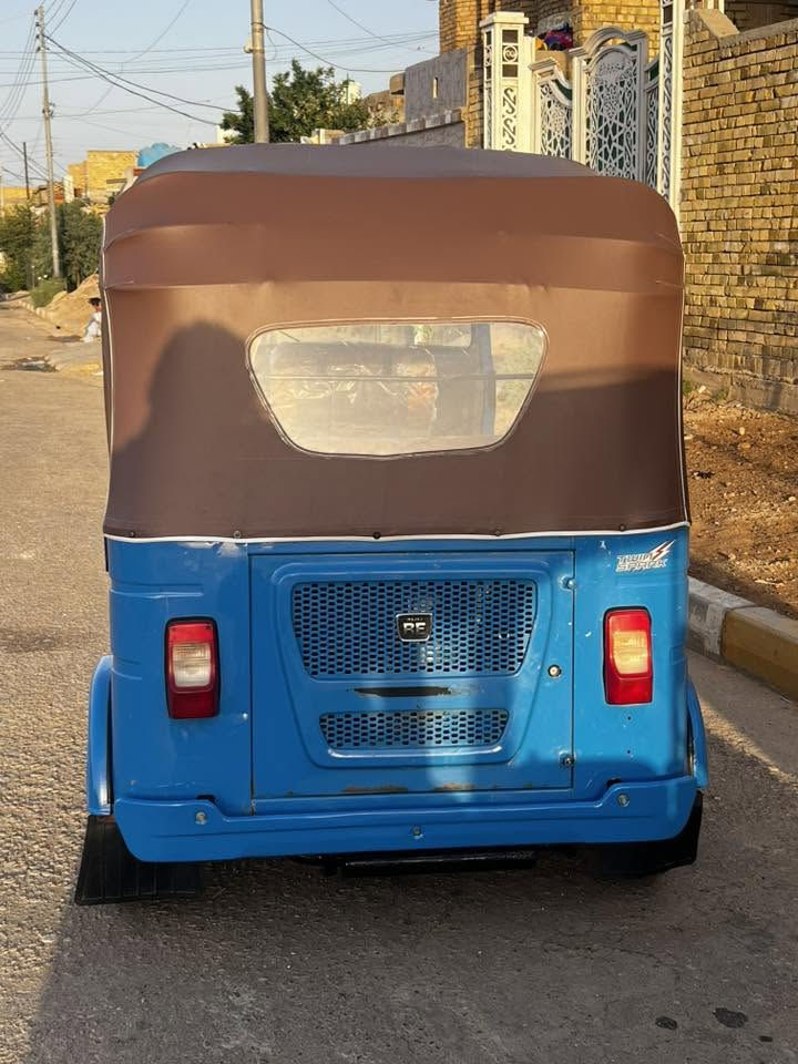 للبيع 22 كفاله عامه گشره ومكينه سنويه رقـام نگـليزي شهر 7
الشراي يتصل ع رقم 
***********
