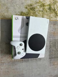 Xbox series للبيع نضيف كلش دبل جوستك  السعر 370 الف  رقم الهاتف ‭٠٧٧١ ...