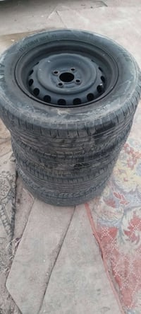 تواير هنه والوياله للبيع مال نيسان سني حجم 14 150 وبيهن مجال 077674649...