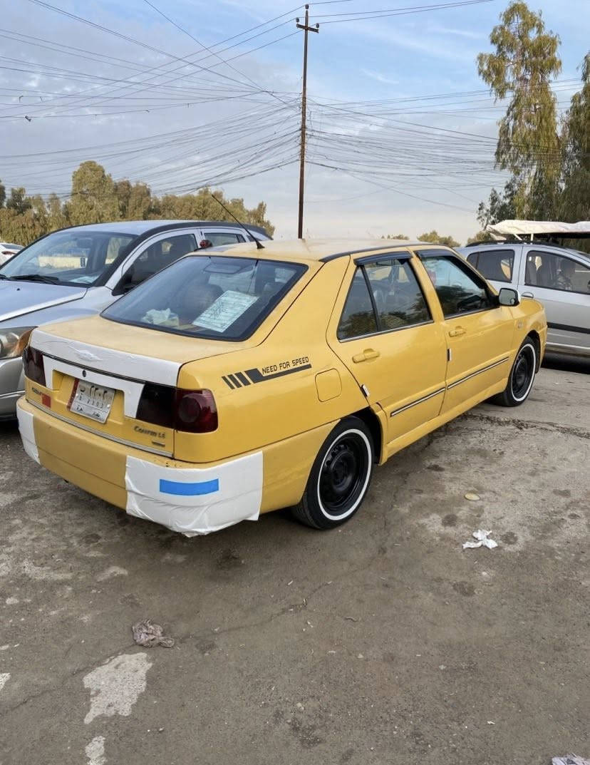 كوين 2011 رقم بغداد تتحول من الموصل / سياره جاهزه كامله محرك كير طخم حداديه من كل النواحي سنويه 2028 غرامات و هيئه صفر / طخم تايرات جديد كلها شرط سياره جاهزه تبريد بس غاز يحتاج / للاستفسار ***********
