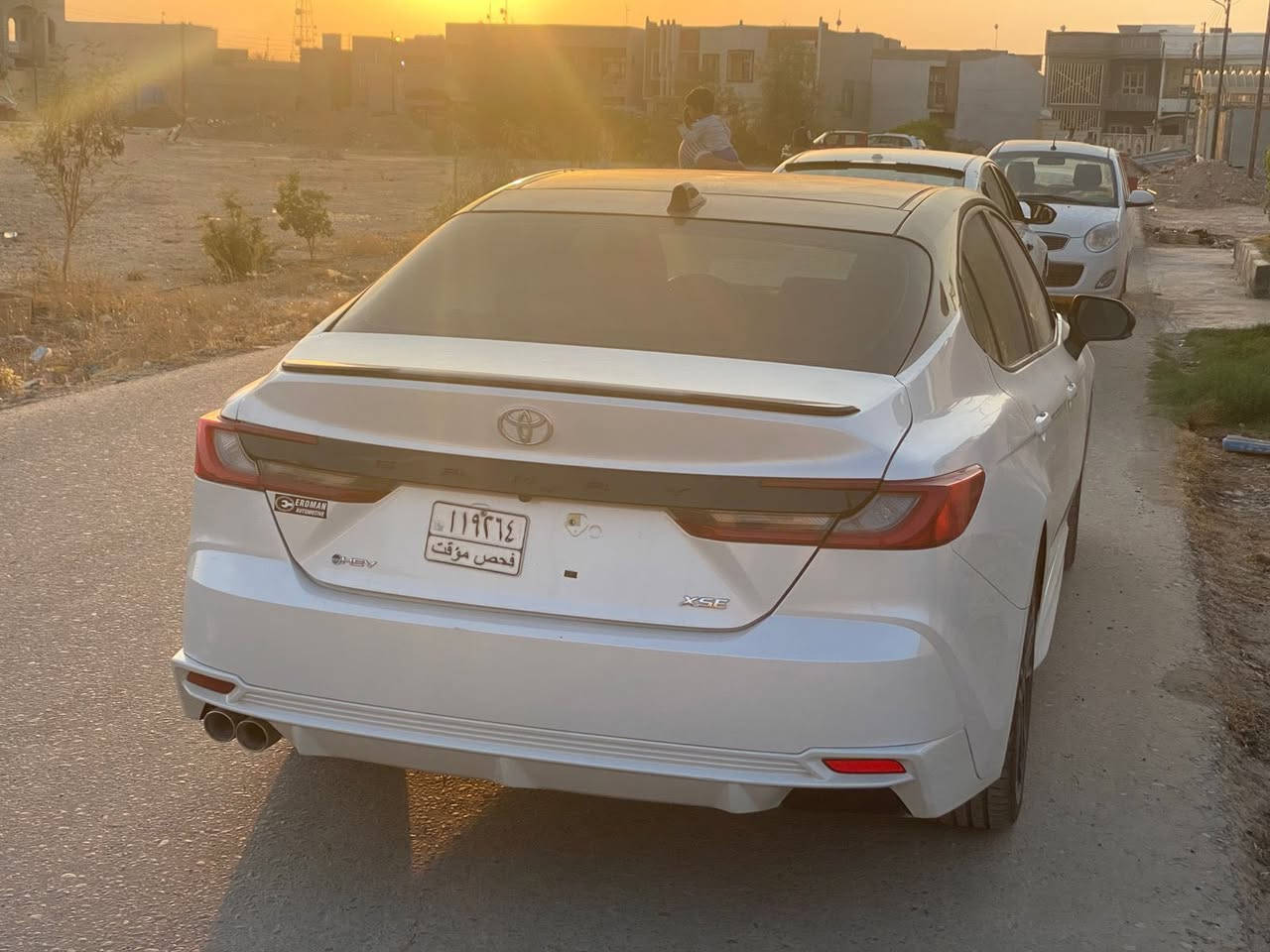 كامري 2025xse فول مواصفات
ايرباك بردة وكشن فقط وراجع بلادي 
اللون صدفي واسود 
بنوراما سلايد 
ماشية20 الف 
تدفئة بالكشنات والستيرن 
نقاط عمياء 
رادارات 
سيارة فول عدا كاميرا 360
السيارة بيها جاملغ ونص باب بدون دواخل وبعض التلحيضات اتصل واخذ التفاصيل 
السعر 253
مكان السيارة صلاح الدين قضاء الدور 
***********
