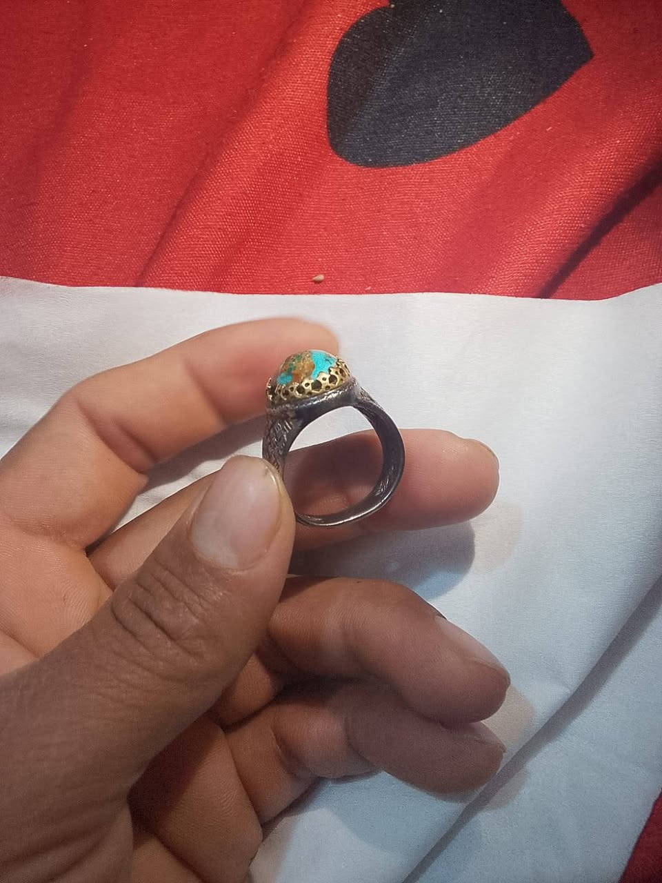 سلام عليكم عقيق يماني صياغه صب ثقيل قياس 22سعر ب80 وفيروز نيشابوري قياس 23 سعر ب40


**إذا كنت صاحب هذا الإعلان وتريد حذفه لأي سبب، رجاءا أرسل رسالة إلى الدعم الفني**