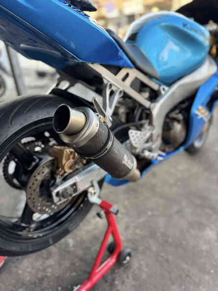 السلام عليكم كاوسكي 2004 636 
دراجة خير من الله نكرة بكل وقت دراجة مناقصها ايشي تنكر وتطلع عليها زوج تايرات مشلن صالنصة مايف كشنات مدوشمة

ب 31 وبيها مجال 

مكاني زعفرانية 

***********
