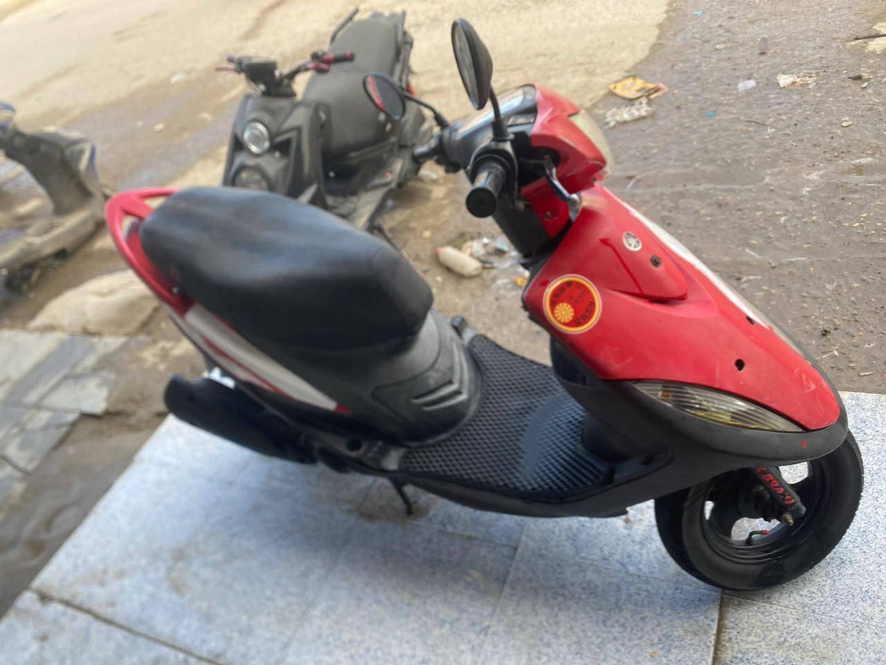 سلام عليكم دراجه ماكس عدله للبيع دراجه لون احمر جارد ومكفوله مو شراي لا تعبني وهاذا رقمي ***********
