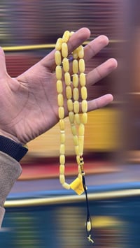 كهرب بولوني حر طبيعي  32 غرام قطعه سوبر 1/1 على بياض 07823412020  ضمان...