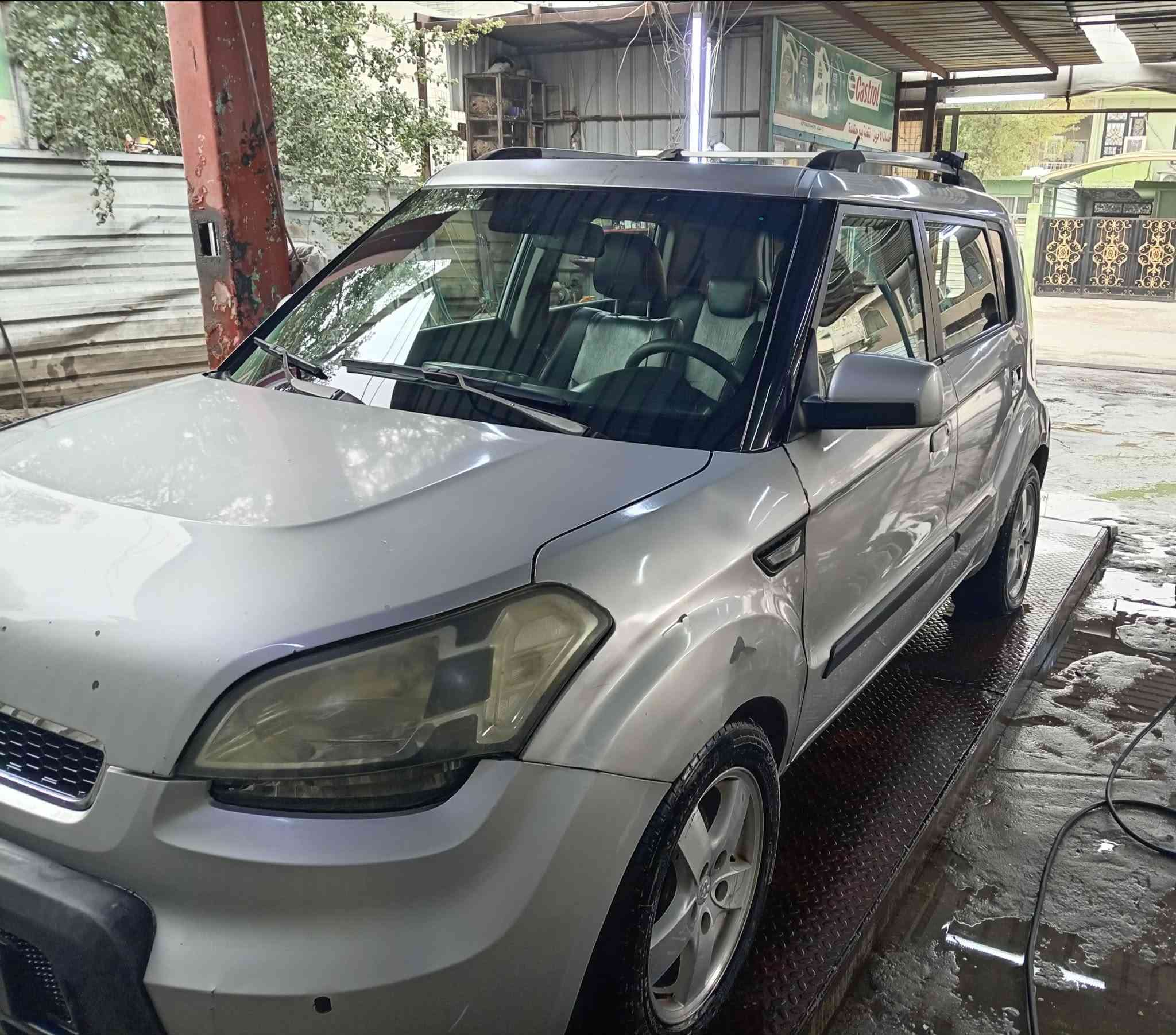 السلام عليكم سول 2010 خليجي مصبوغه احزام بدون دواخل ضربه جاملغ الايسر محرك 1600دوش بااسمي فول مواصفات سعره 78بيه مجال قليل مكاني البياع ***********
