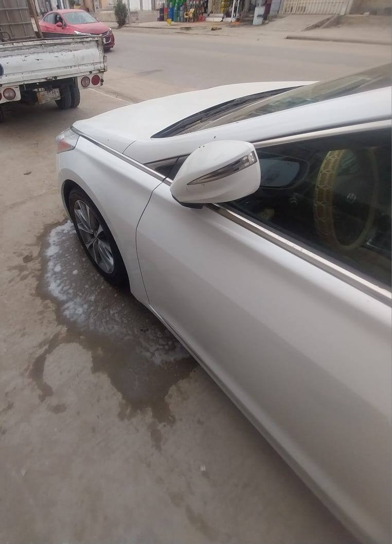 السلام عليكم ازيرا 16 للبيع او مراوس حسب القناعه فول مواصفات ما عدا الفتحه كشنات تبريد تدفئه دواخل عسلي ماكينه 6 سلندر ماشي 87 رقم ذي قار مشروع وطني مكان السياره ناصريه السعر 145 ❤️ ***********
