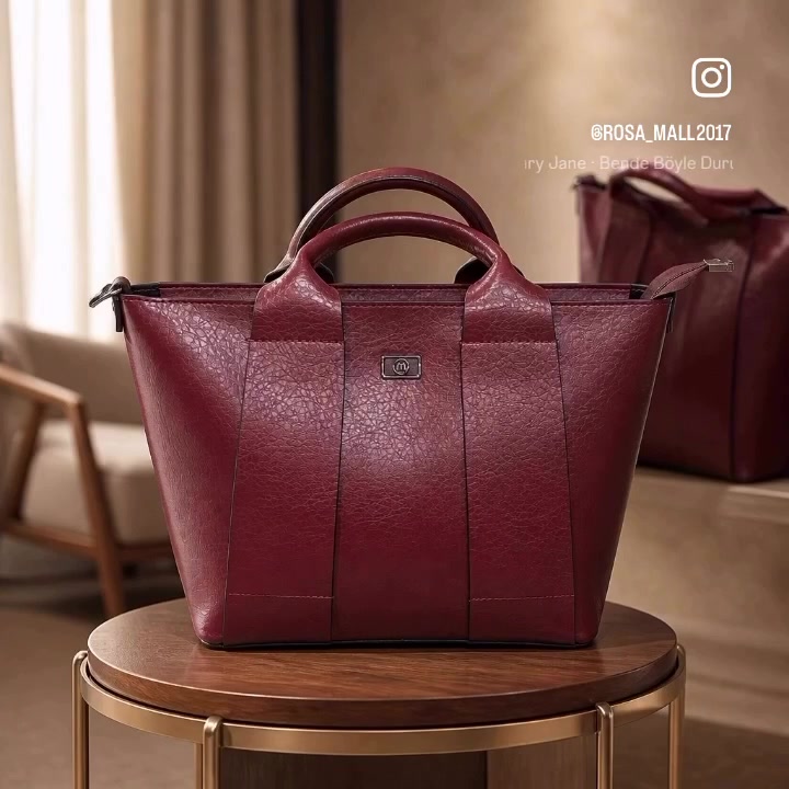 حقيبه نسائية تركيه.👜👛👛 

فخامة التصميم التركي، بألوان تناسب كل إطلالاتك! 💼✨
تميزي بنعومة الجلد وجودة الصنع التي تليق بكِ. متوفرة الآن بتشكيلة ألوان ساحرة.👜👜 

متوفر بمول روزه الطابق الثاني قسم الكوزمتك 

العنوان 📍 الدوره شارع أبوطياره 

متوفر لدينا خدمة  توصيل 🚗

***********. 

  #حقيبه  #تركيه #نسائية#اكسبلور_ضيفونا #جذاب #اصلي #صوري #تناسب_اندام #الاذواق_والالوان #كسبلورر #كيوت #اكسبلورر #
