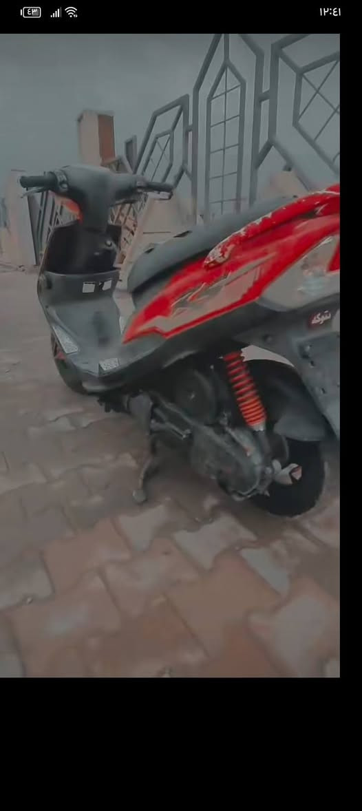 السلام عليكم دراجه ماكس عدله الدراجه ما صارلها هواي من نازله رمبه مكفوله من كلشي ختم واحد كفرات اشاير ملاحات ومكينه كلها بلاد برغي تجاري ما بيها العنوان سماوه قضاء الرميثه 
 السعر خاص للاستفسار  ***********
