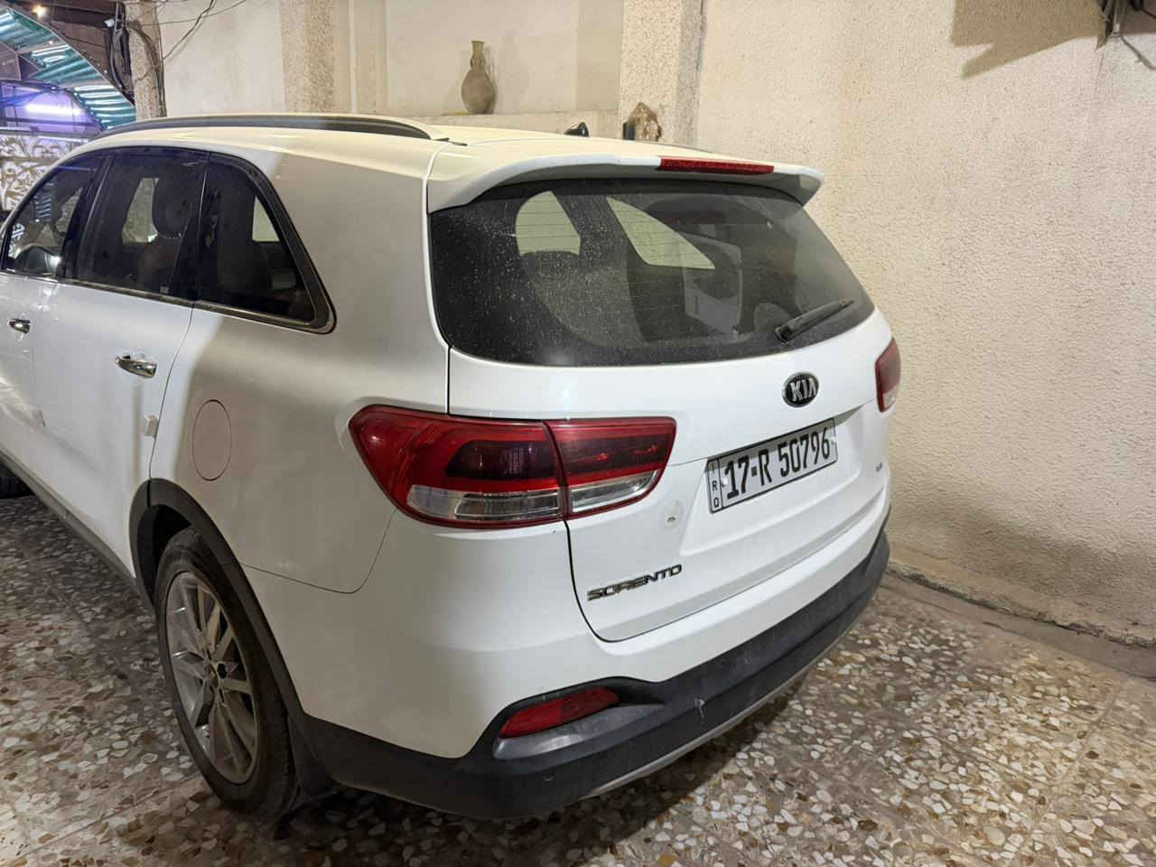 سلام عليكم 
سورنتو البيع موديل 17 خليجيه مكفوله سعر 210
موقع غزاليه بغداد اي ستفسار ***********
